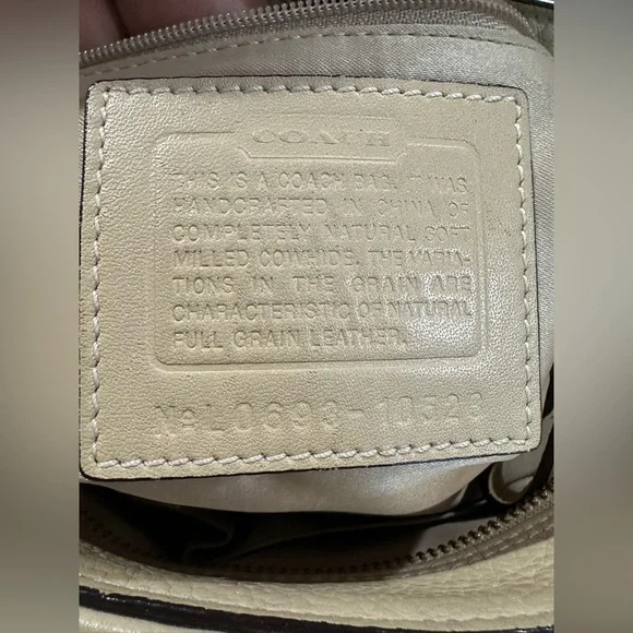 Coach Beige Pebbled Leather Hampton Tote Bag - Picture 14 of 16